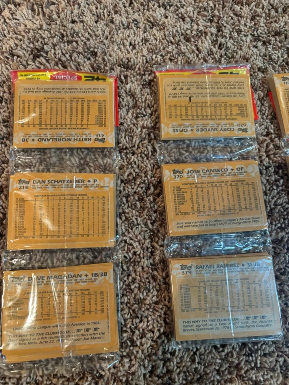 (8) 1988 Topps Rack Packs- 42 cards per pack unopened - Picture 8 of 11